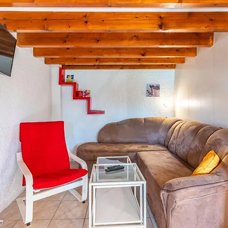 Duplex En Tennis Piscine