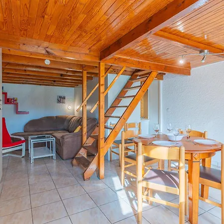 Duplex En Tennis Piscine شقة