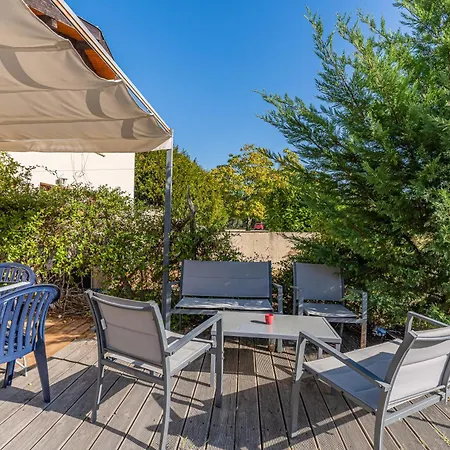 Duplex En Tennis Piscine شقة